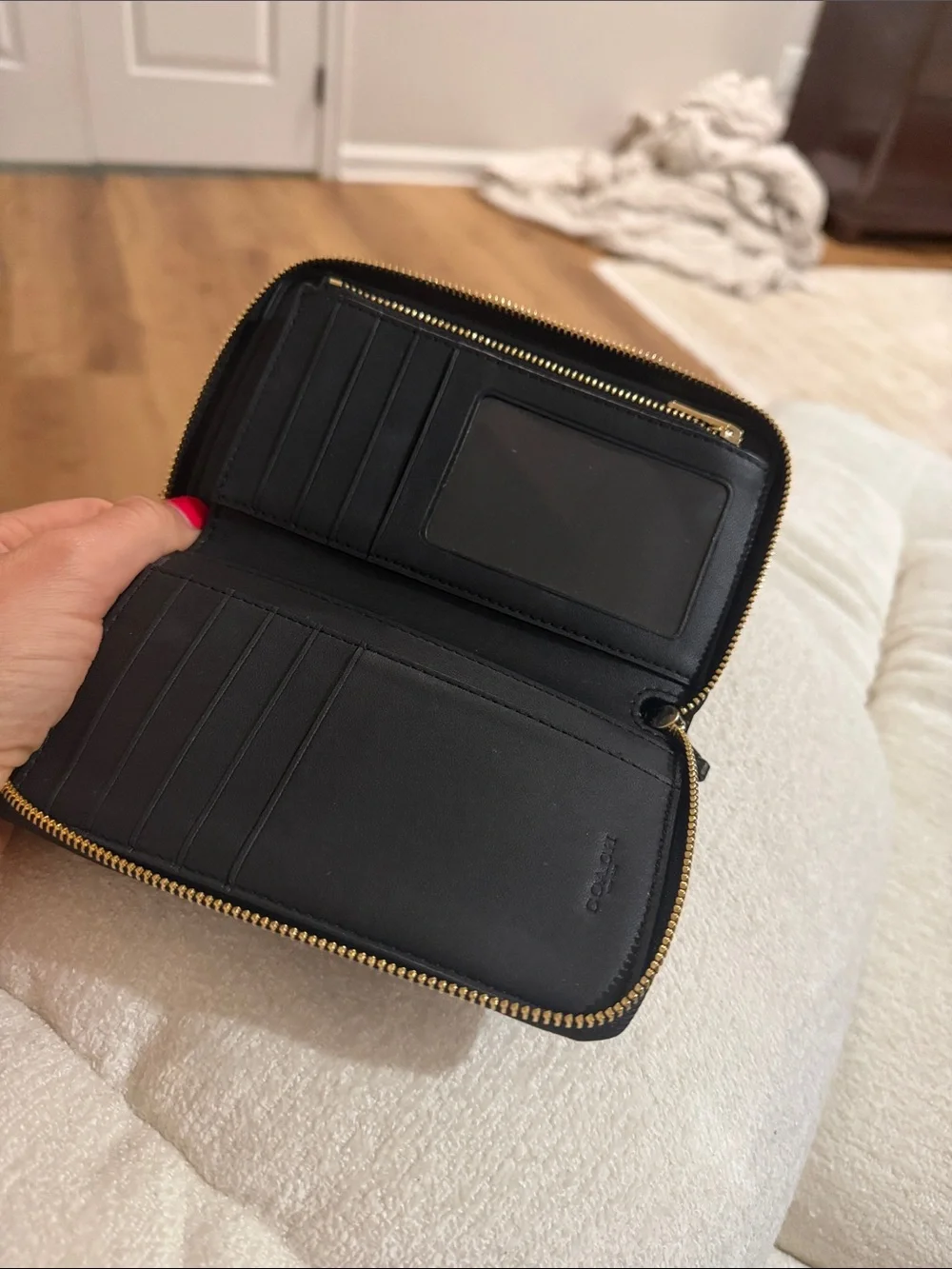 Coach Black Pebbled Leather Zip Wallet - Picture 5 of 9
